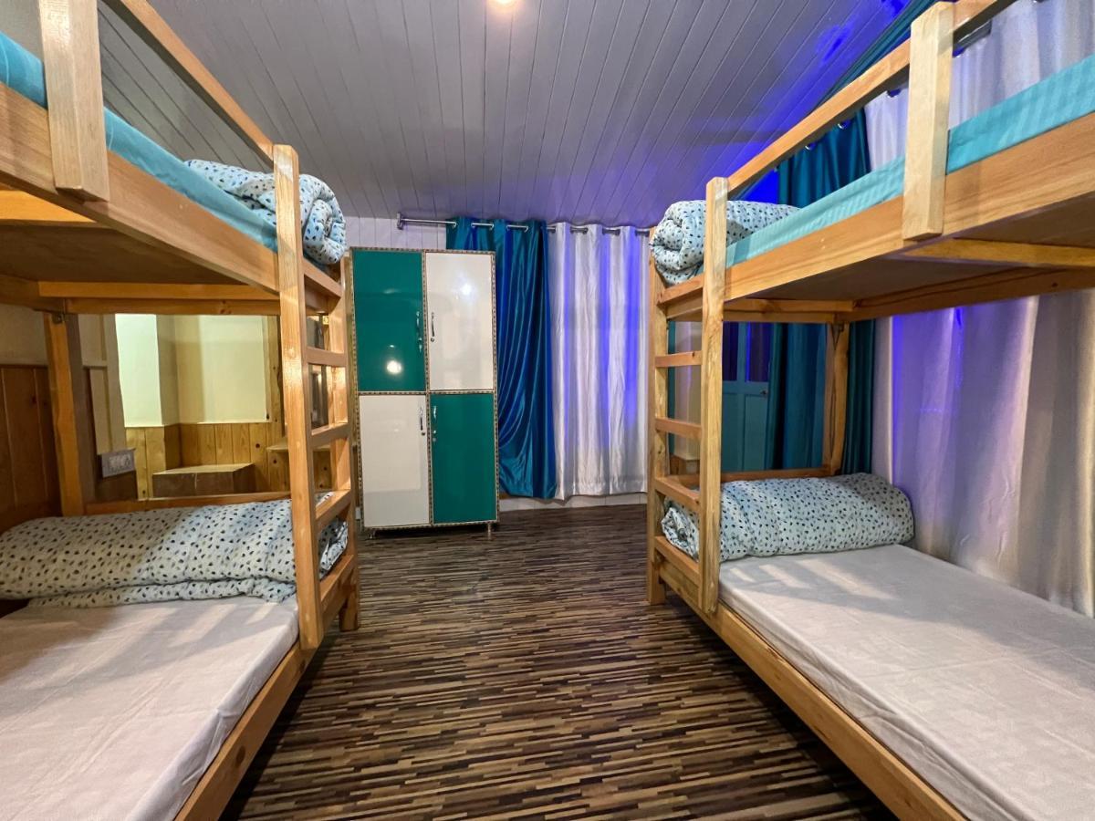 Hostel The Vagabond Manali Zewnętrze zdjęcie
