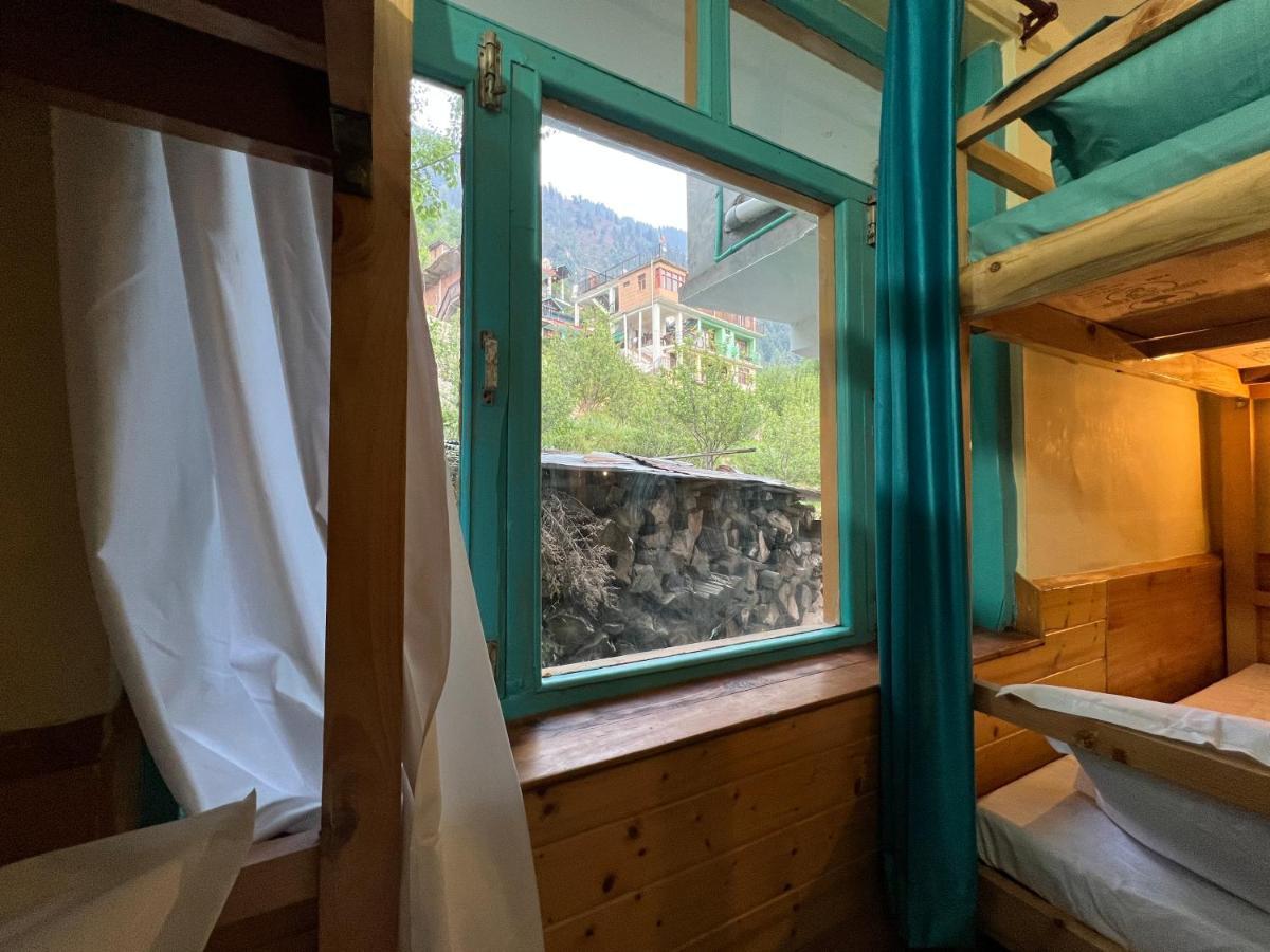 Hostel The Vagabond Manali Zewnętrze zdjęcie