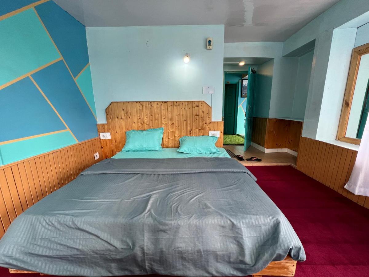 Hostel The Vagabond Manali Zewnętrze zdjęcie