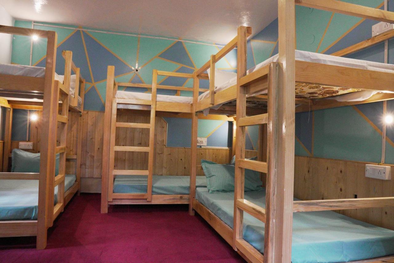 Hostel The Vagabond Manali Zewnętrze zdjęcie