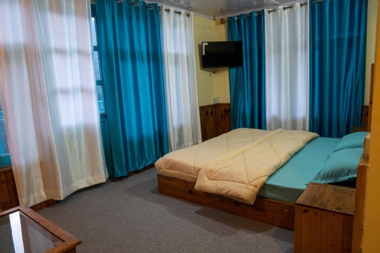 Hostel The Vagabond Manali Zewnętrze zdjęcie